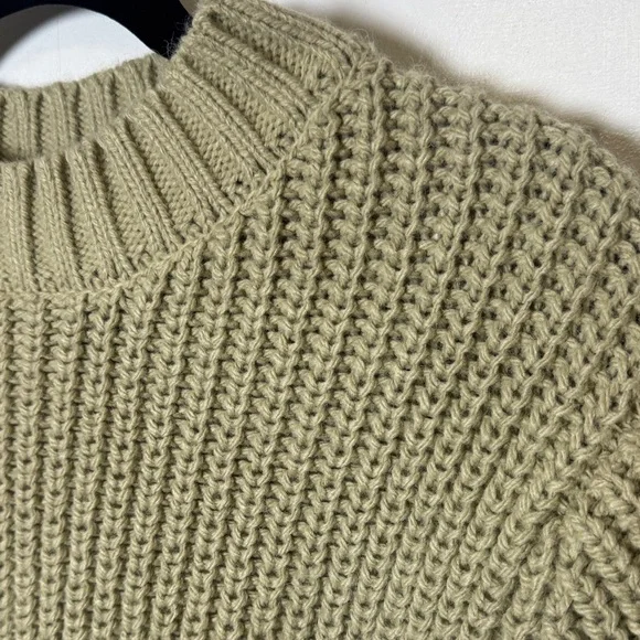 Zara Chunky Knit Pocket Sweater Sage Green Cropped Boxy Cozy Pullover Large - Picture 10 of 11